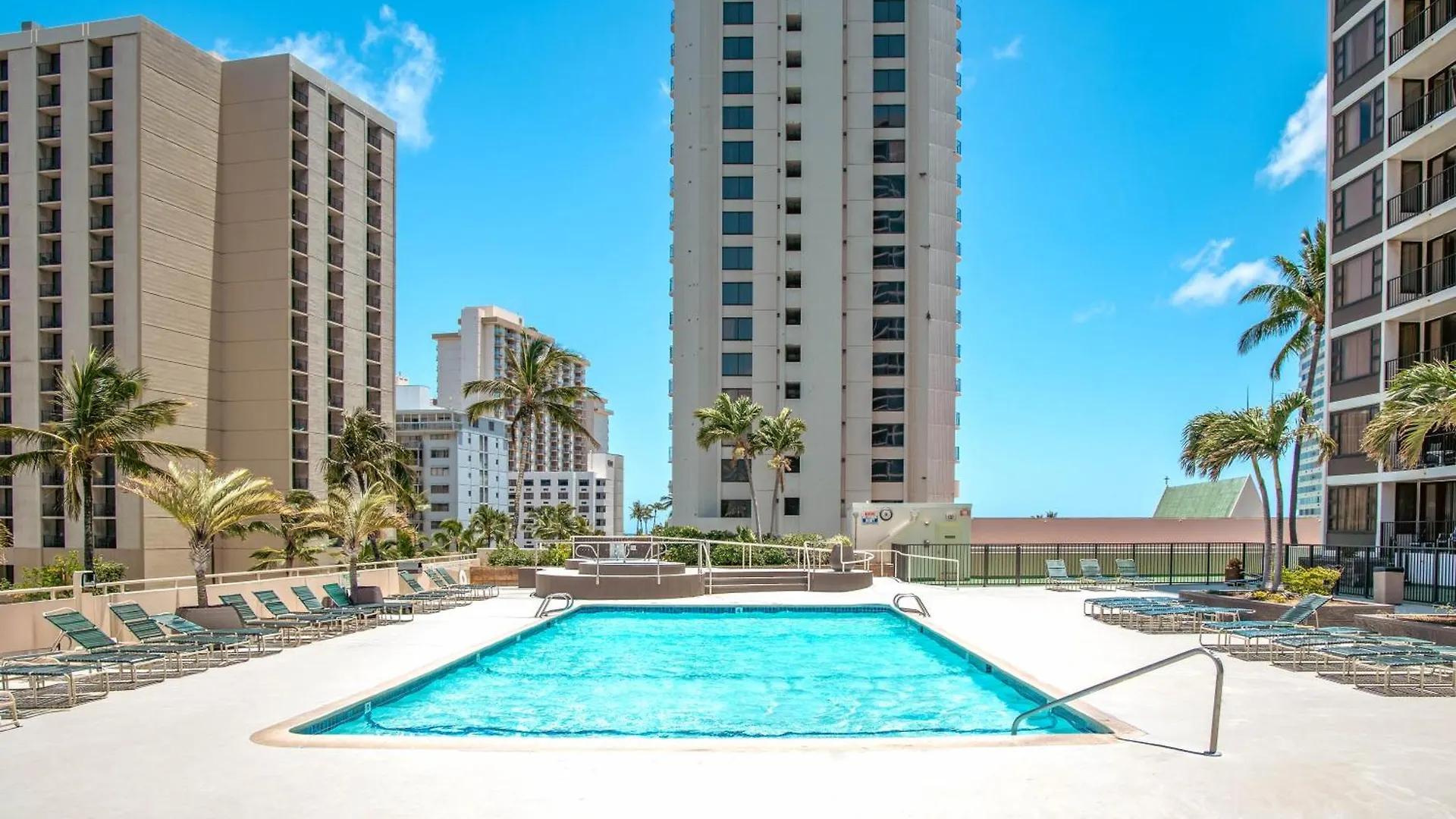 Aloha Vibes With Ocean Views, Near Beach & Parking! Honolulu 0*,